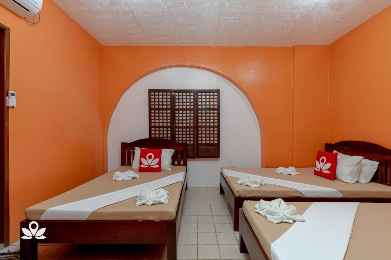 Zen Rooms Calle Crisologo Vigan Exteriör bild